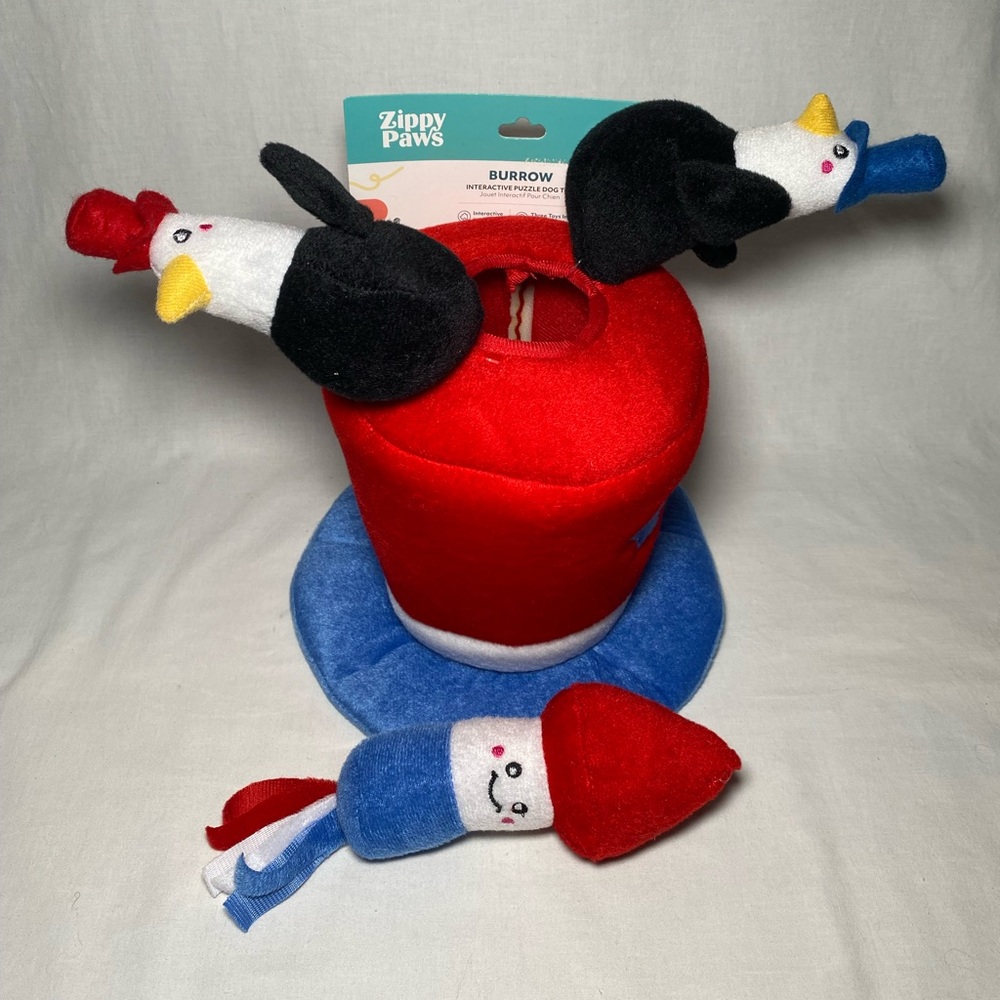 ZippyPaws Zippy Paws Americana Top Hat Burrow 4th Of July Patriotic